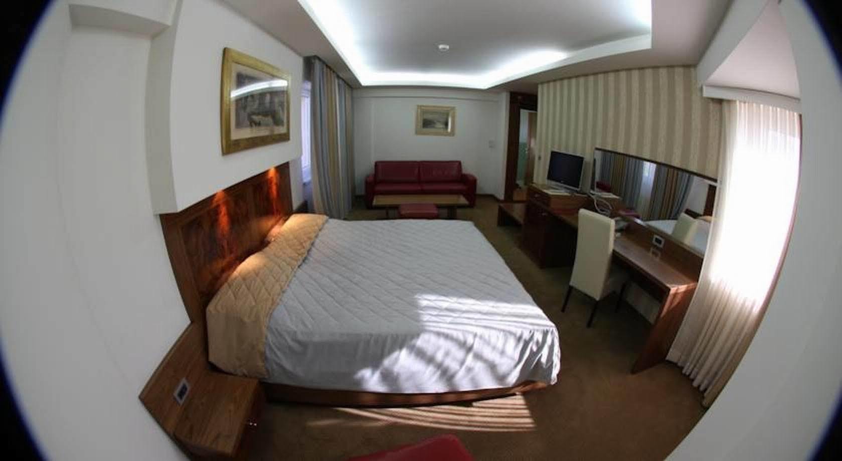 Hotel Exclusive Сараево Экстерьер фото