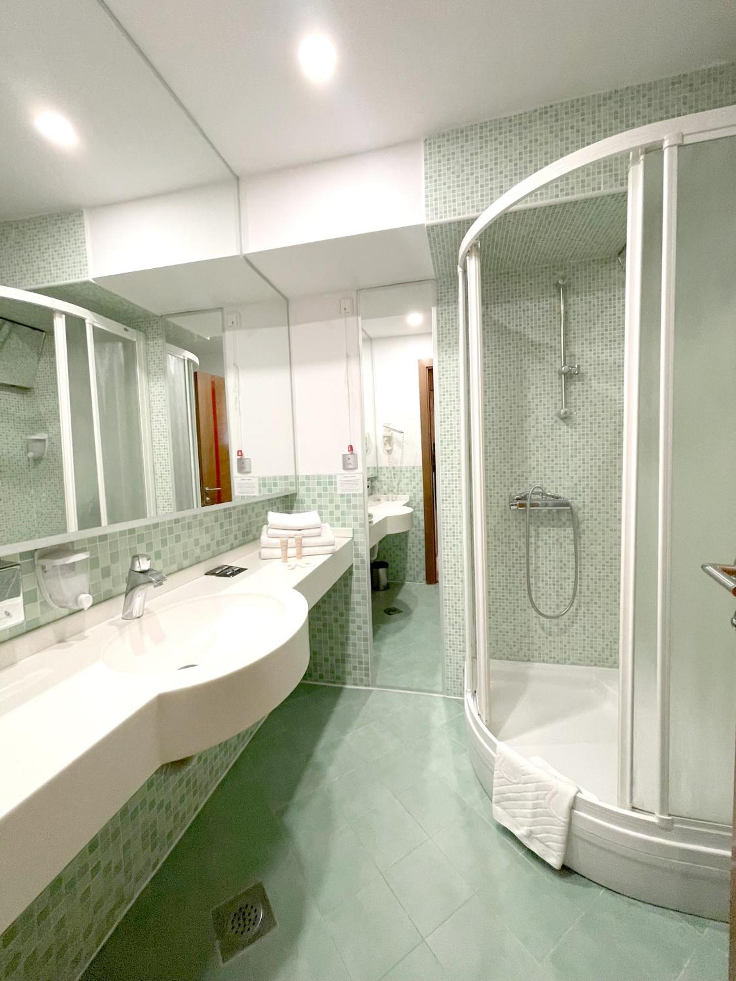 Hotel Exclusive Сараево Экстерьер фото