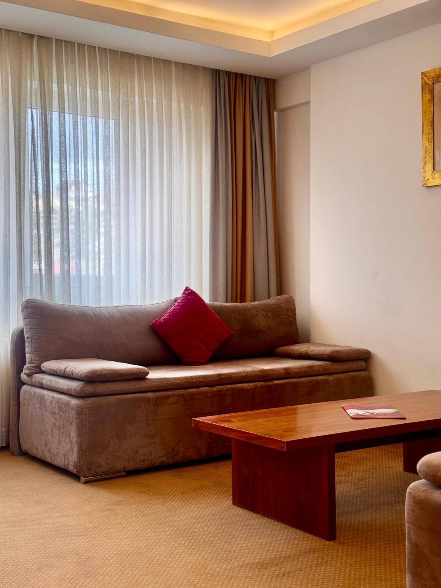 Hotel Exclusive Сараево Экстерьер фото